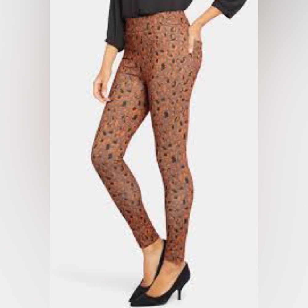 Nydj Sculpt-Her Modern Legging Pants And Caramel Cat Print. Size Xs
